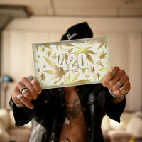 V Syndicate Glass Rollin' Tray 420 Gold Glass Rollin' Tray