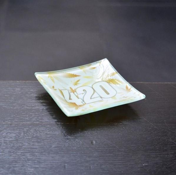 V Syndicate Blazin' Ashtray 420 Gold Blazin' Ashtray Glass